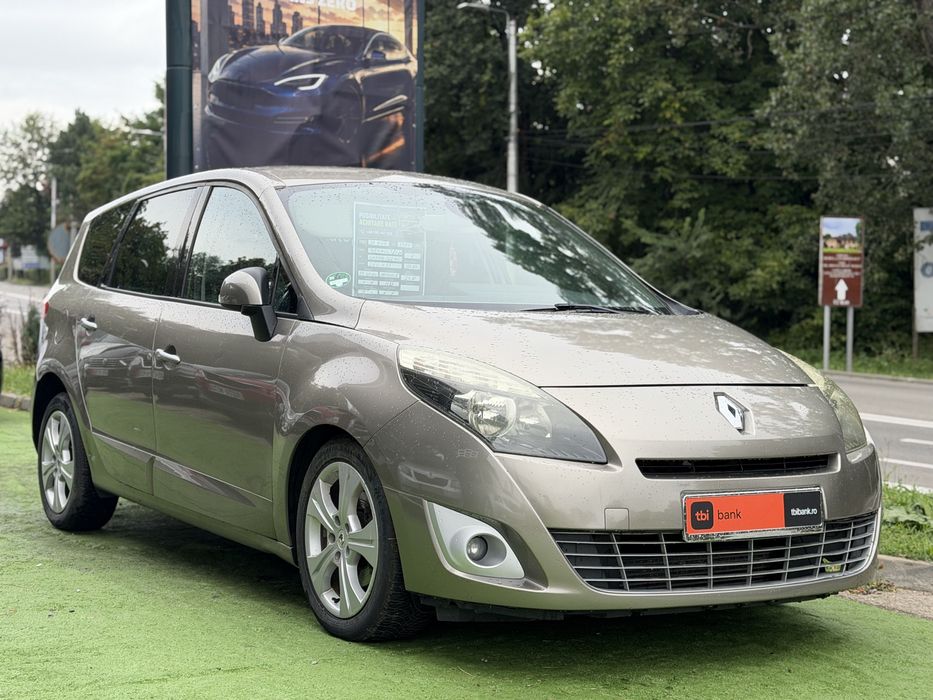 Renault Scenic si in Rate