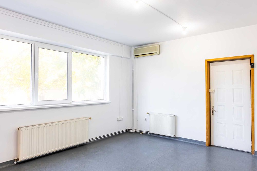 Spatiu birouri 140 mp - Parter casă - loc parcare, central