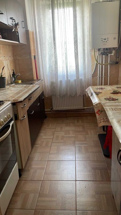 apartament 2 camere de inchiriat