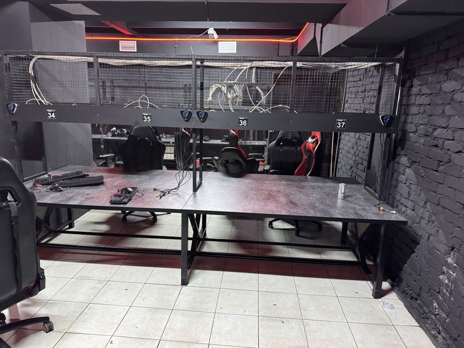 H Столы интернет-кафе 10 столов