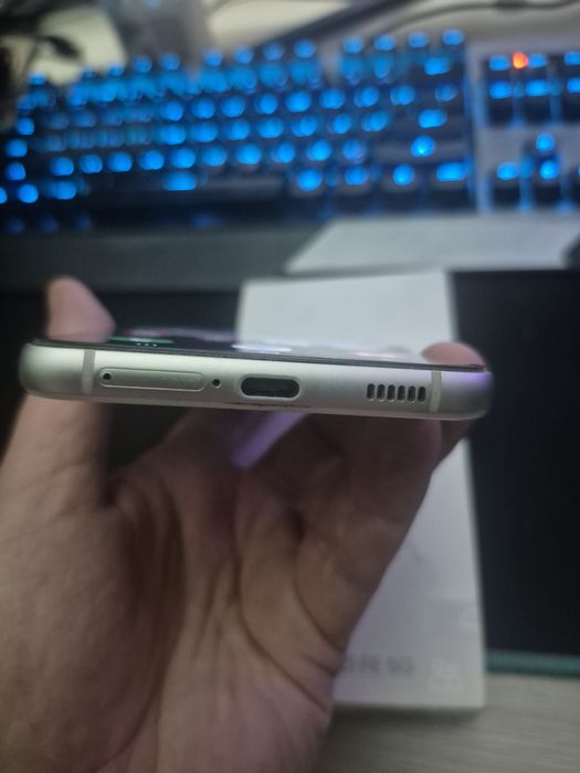 Samsung Galaxy S21 FE