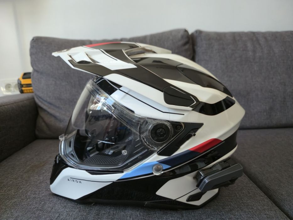 Casca Adventure Touring Airoh Commander