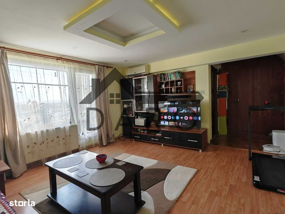 Vand apartament 3 camere