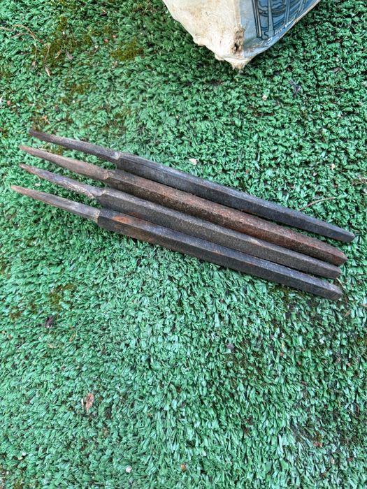 Pile din metal/ raspile metal