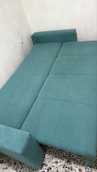 Продам диван 210:80