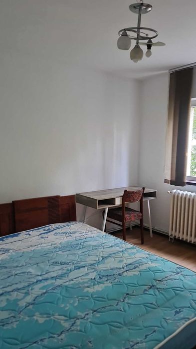 Inchiriez apartament 4 camere