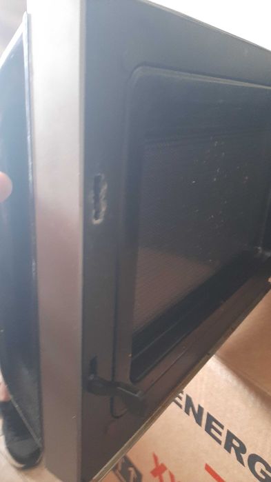 Микровълнова фурна