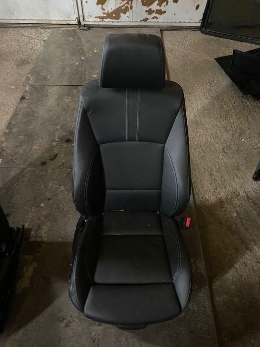 Bmw x4 черно кожено рекаро