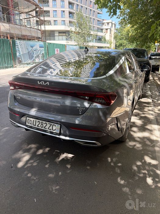 Продам машину Kia K5