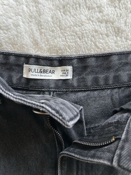 Blugi scurti marimea 38