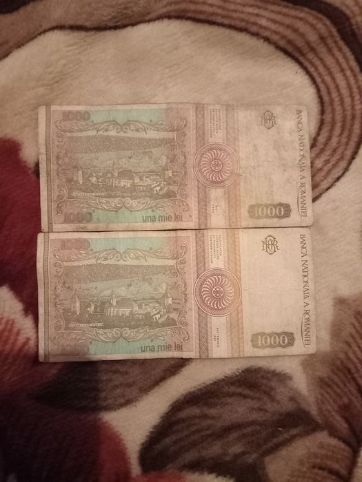 Bani vechi 1000 una mie lei