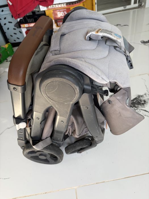 Carucior copii Ergobaby