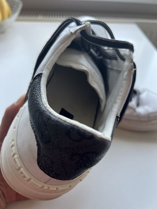 GUESS Сникърси Verona Stripe Low 43