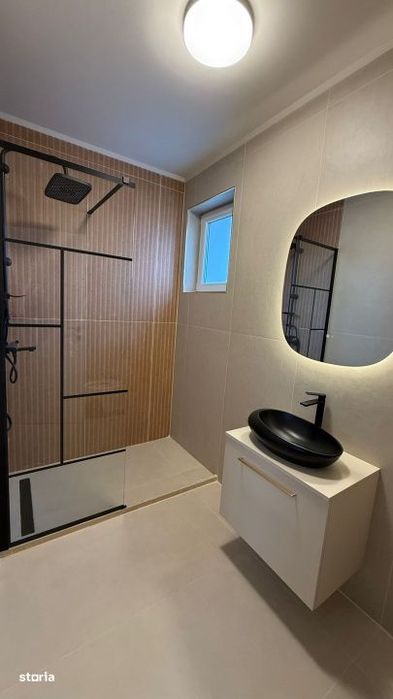 Comision 0%, Ap 3 cam, 70 mp, ultrafinisat, garaj, zona Florilor