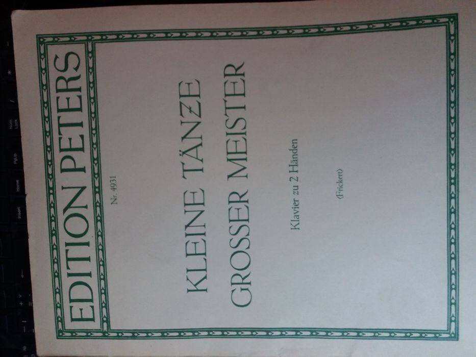 Книжни ноти,партитури по пиано