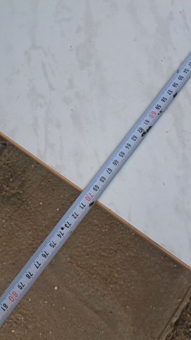 Столик удобный. Бу,