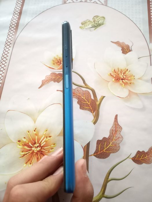 Tecno Pova 2  4/64 , global, blue colour