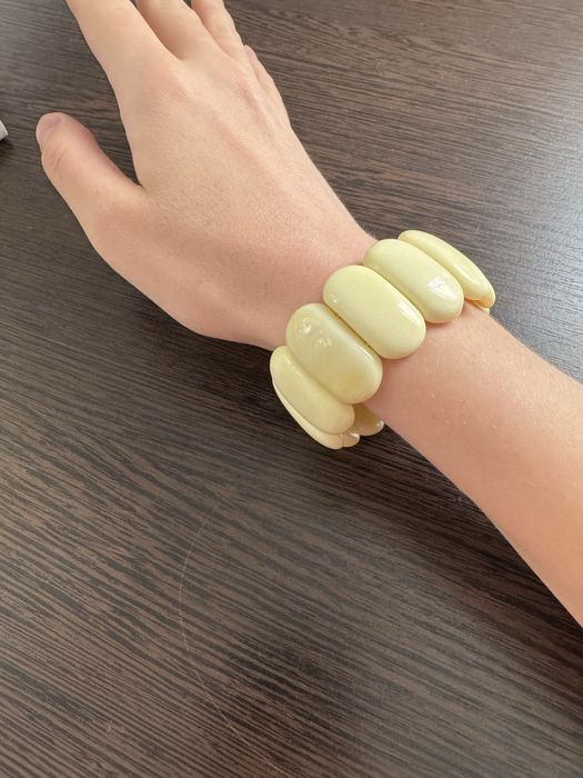 Янтарный браслет лечебный