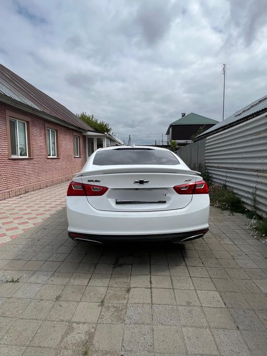 Продаю Шевроле Малибу