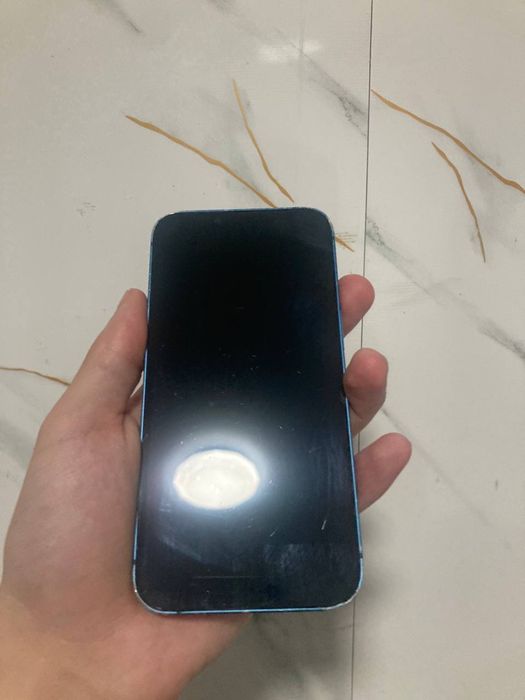 iPhone 13 на 128 ГБ