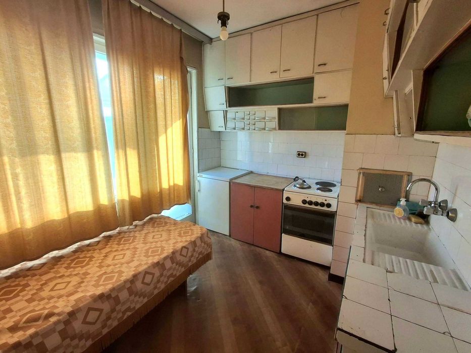 Двустаен апартамент 70 кв.м срещу Окръжна болница – Плевен | 90 000 €