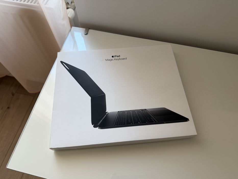 Tastatura Apple Magic pentru iPad Pro 13" (M4/M5), English, Black