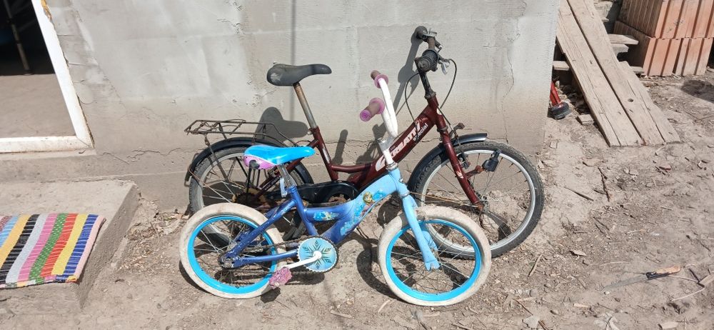 Vând schimb 3 biciclete
