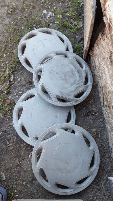 Калпаки 500 тг , покрышки