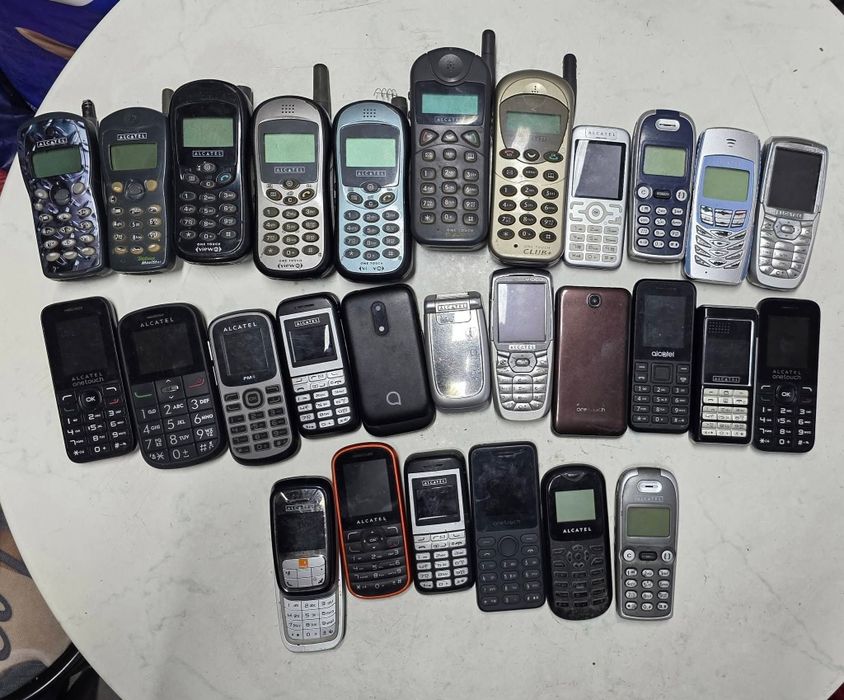 Ретро мобилни телефони