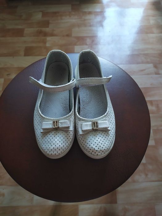 Туфли на девочку, размер 32