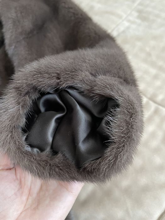 Продаю норковую шубу