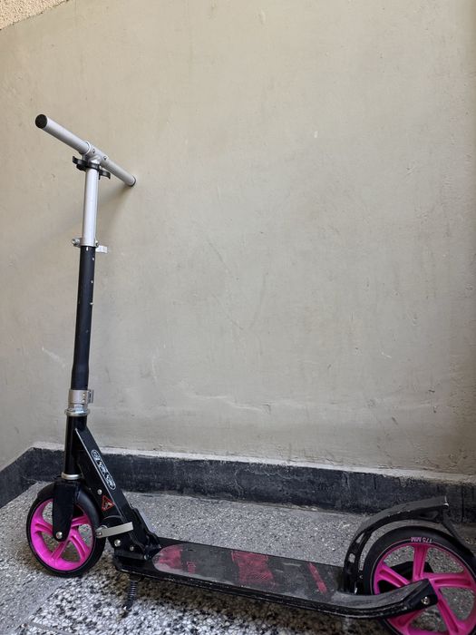 Детска тротинетка за момиче