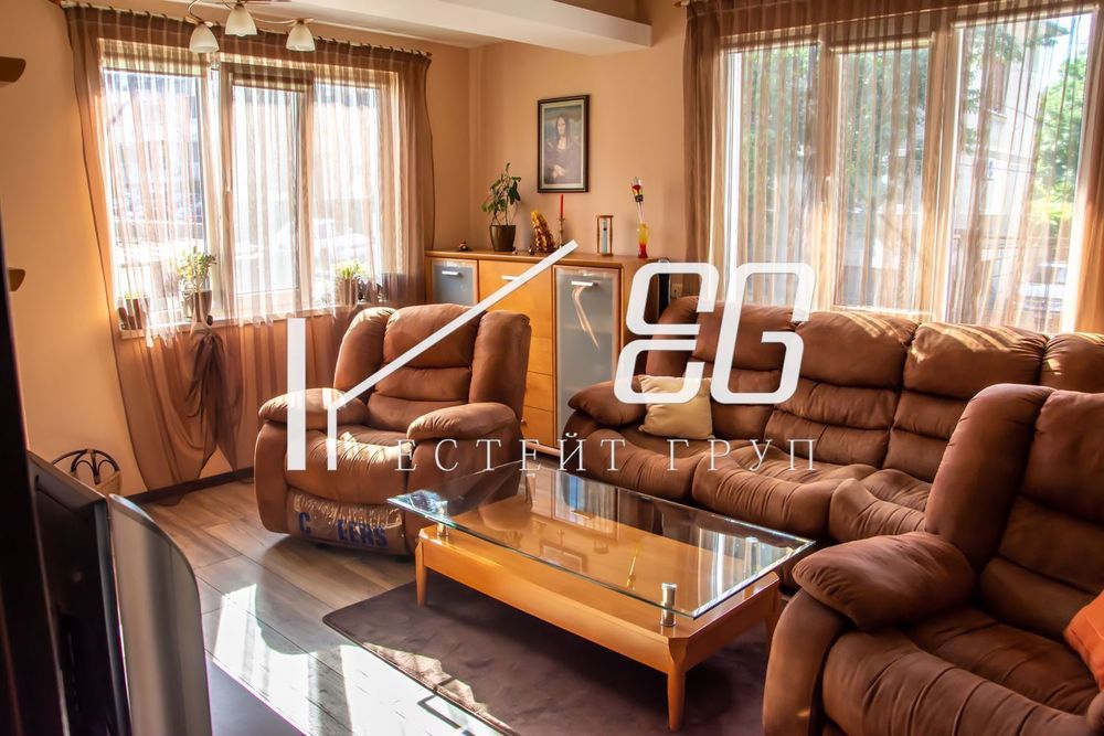 Къща в Варна-Аспарухово площ 392 цена 565000