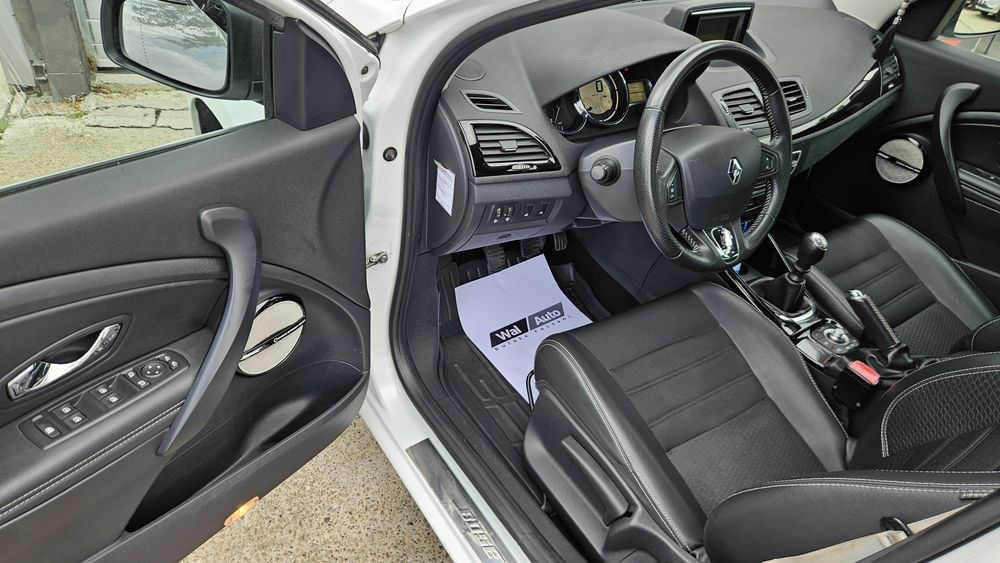 Renault Megane 1.5 Dci 110 cp 2014.04 Boseline-Navi-Piele-Clima-Jante R17