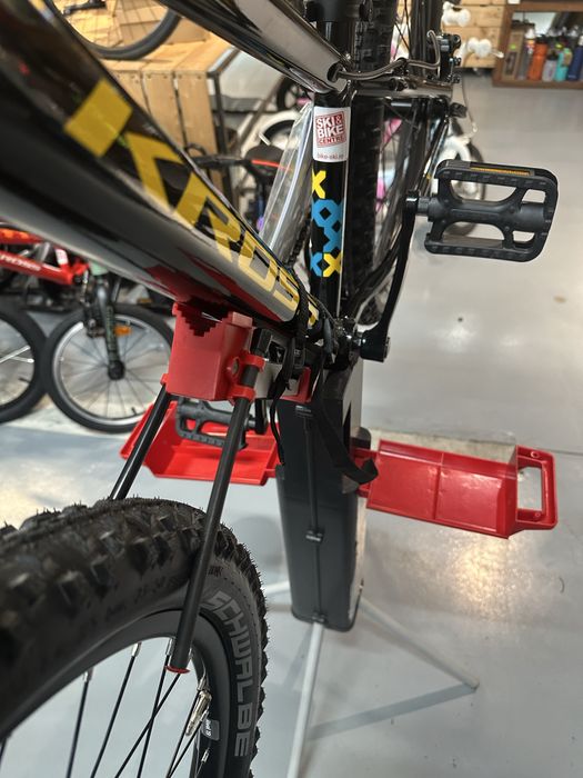 Suport bicicleta pentru mentenanta