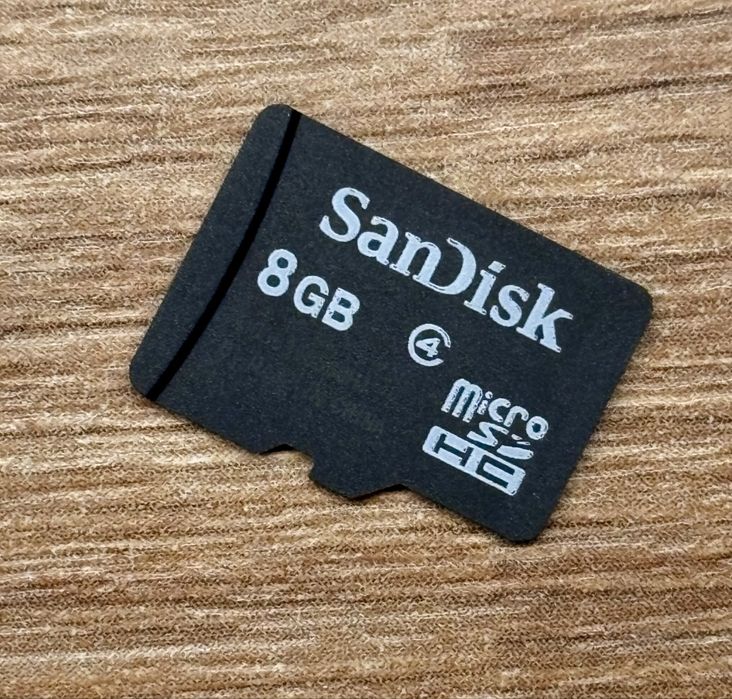 Таблет Vonino Sirius QS с 7,9” IPS дисплей, 16GB и подръжка на 3G SIM