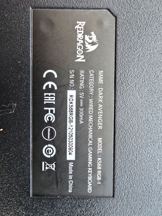Продам клавиатуру Redragon