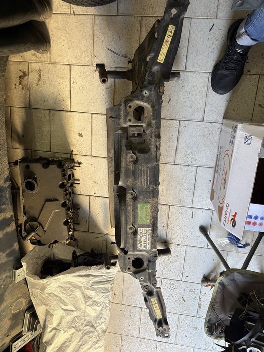 Останали части за бмв е39 фейс