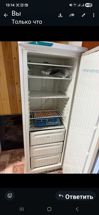 Продам морозильник вертикальный