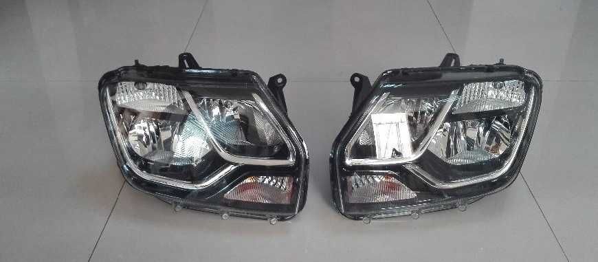 Far stanga FAR dreapta Dacia Duster 2013 2014 2015 2016 2017