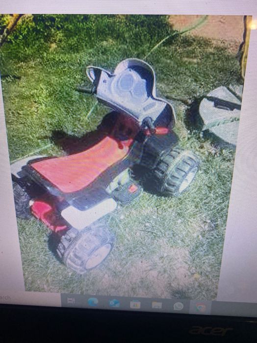 Mașinuța ATV pentru copii