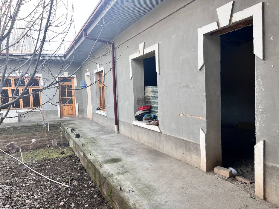 uy sotiladu 4.5 sotix