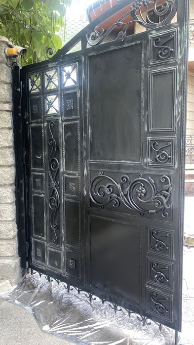 Покраска ворот, заборов, перил