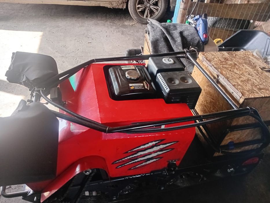 Продам  мотобуксеровщщик срочно