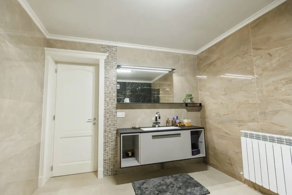 Vand casa comuna piscu
