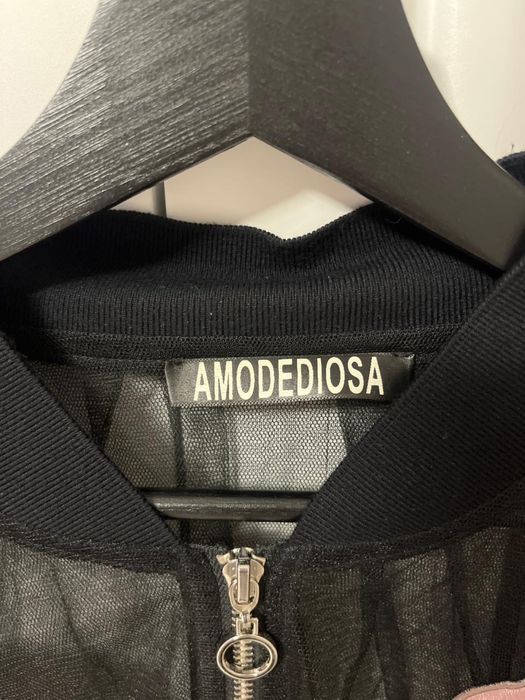 Продам стильный бомбер