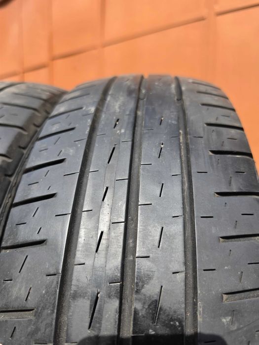 4 бр. гуми за бус 205/65/16C Pirelli 6-6,5 mm DOT 0919