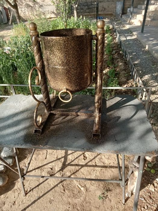 Мусорные баки, урны