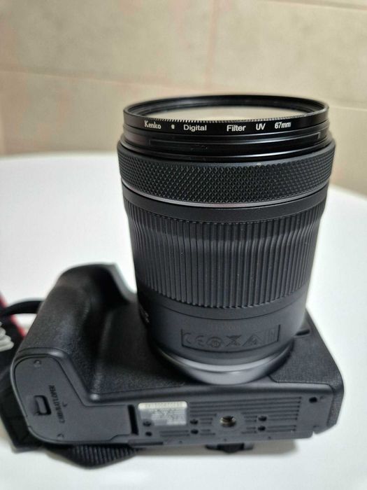 Canon EOS RP cu obiectiv kit 24-105 mm f/4-7.1 IS STM