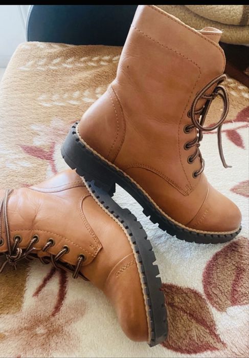 Ghete piele marime 37